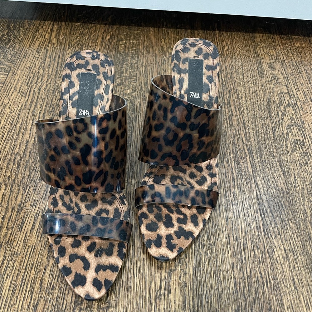 Zara Cheetah print heels